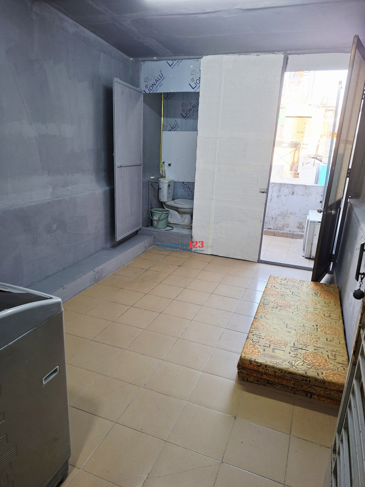 Cho Thuê Phòng Q10.rộng rãi thoải mái.cửa sổ ban công.tolet riêng.fuff nội thất.mới keng 3tr400