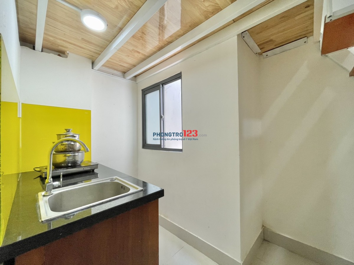 PHÒNG CÓ GÁC SẠCH SẼ GẦN CÔNG VIÊN GIA ĐỊNH - SÂN BAY