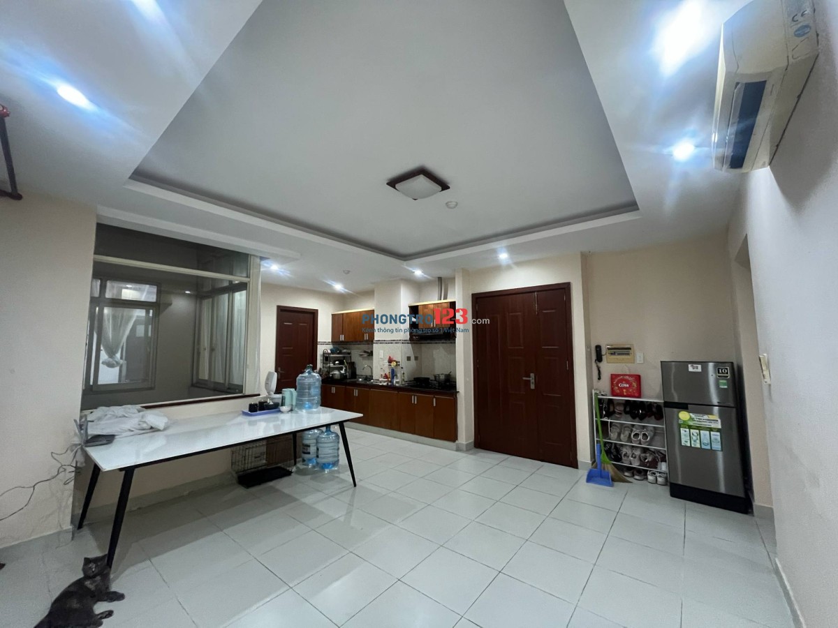 Tìm 1 bạn nữ ở ghép 1 phòng ngủ trong căn hộ 2 phòng ngủ rộng thoáng trên đường Tân Cảng