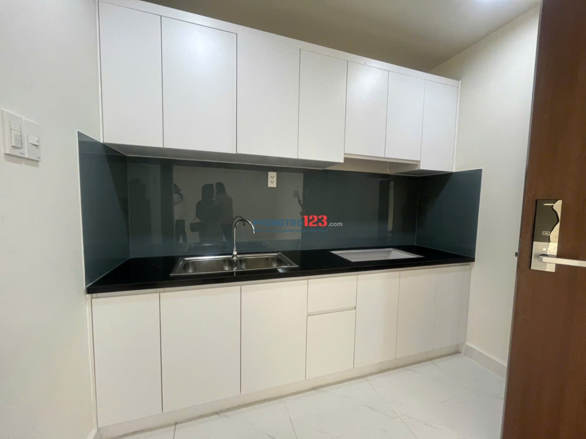 Cần Cho thuê Căn Hộ Green River Quận 8, Dt : 68 m2, 2PN, Giá : 7.5 tr/th