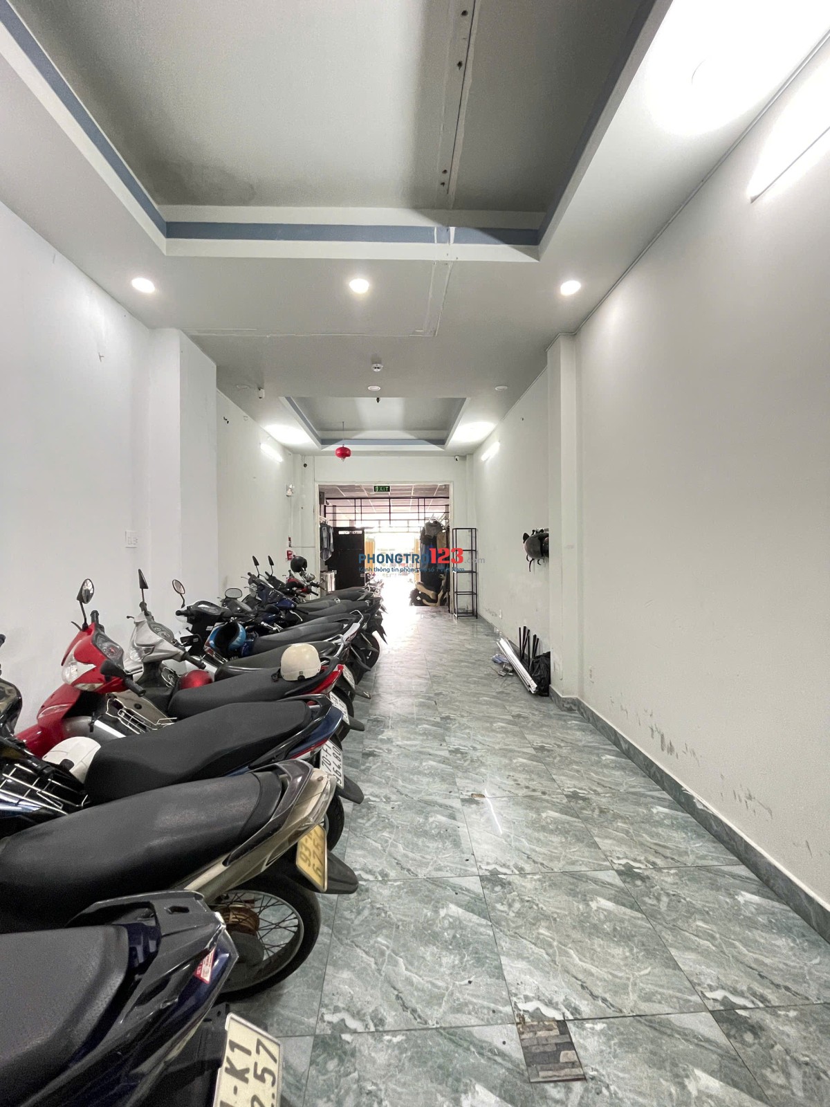 Ký túc xá Nữ Cao cấp gần FPT Marketing GTVT - Giá chỉ 1,3tr BAO TRỌN GÓI