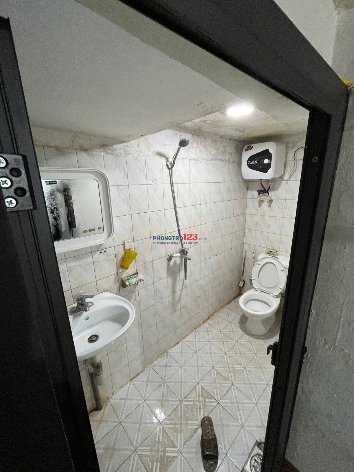 cho thuê nhà mặt ngõ khu BKX ngõ 385 Trần Đại Nghĩa