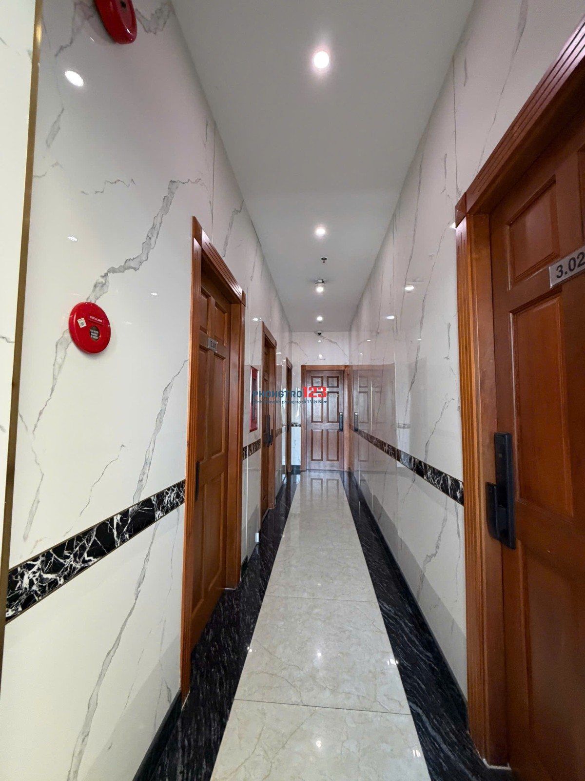 CHDV Ngay Ngã 4 Thủ, Có Bancon Máy Lạnh Full Nội Thất, Sát Bên HUTECH, FPT KCNC