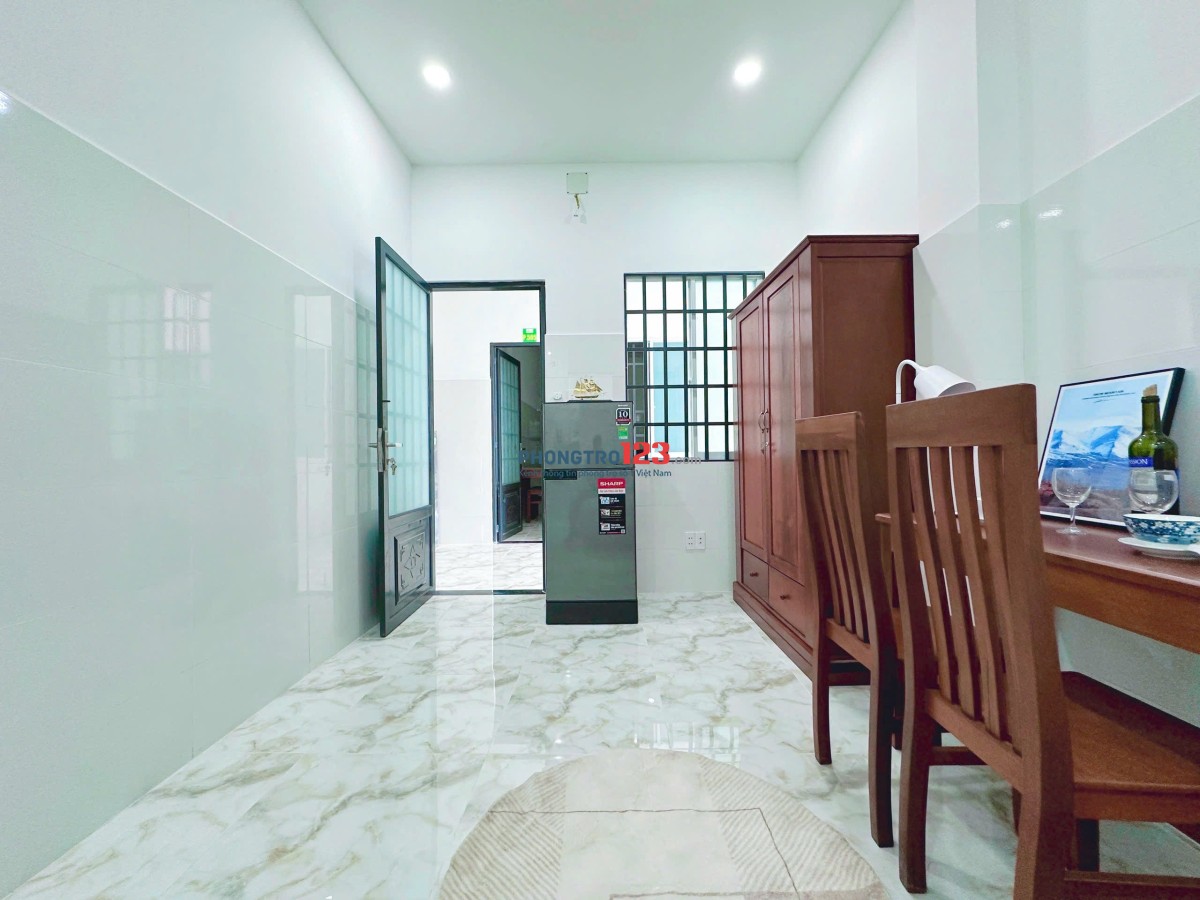 Cho thuê phòng giá sinh viên tại đường Nguyễn Thị Tần ngay Chân Cầu Chữ Y Quận 8