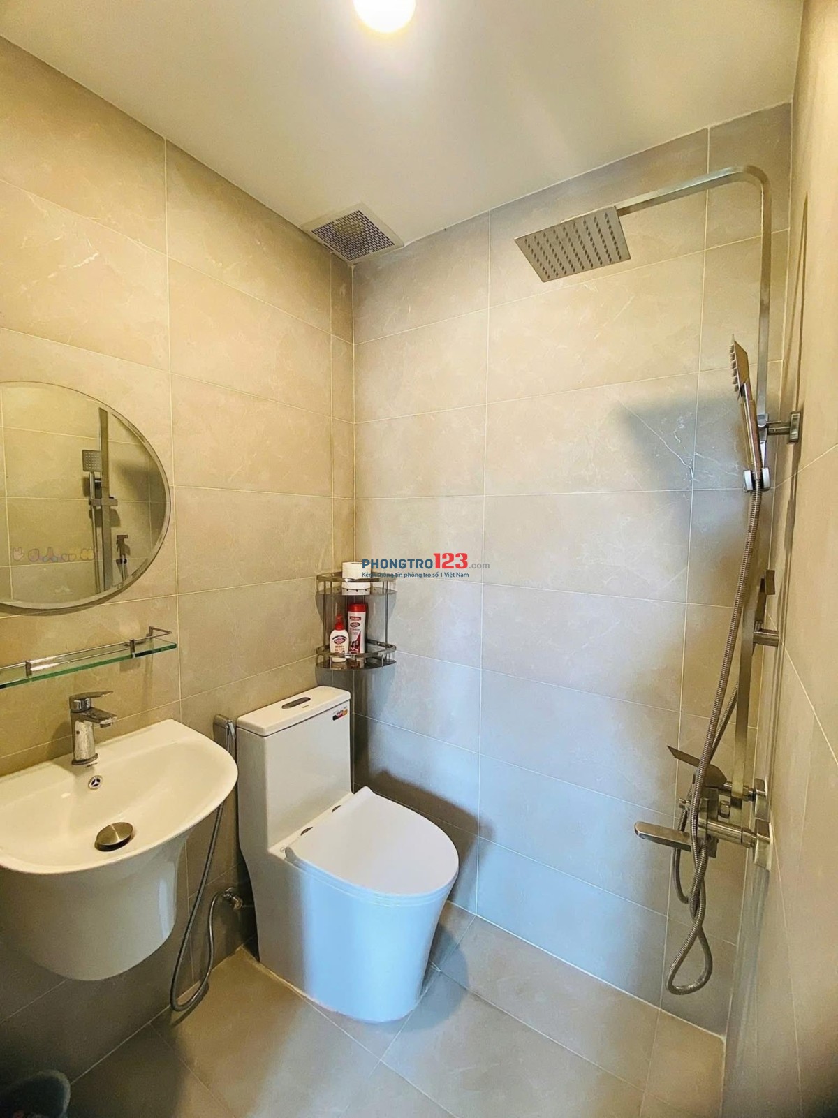 Căn hộ cao cấp 1p ngủ, 80m2,Chung cư Phúc Yên giá 8tr/th