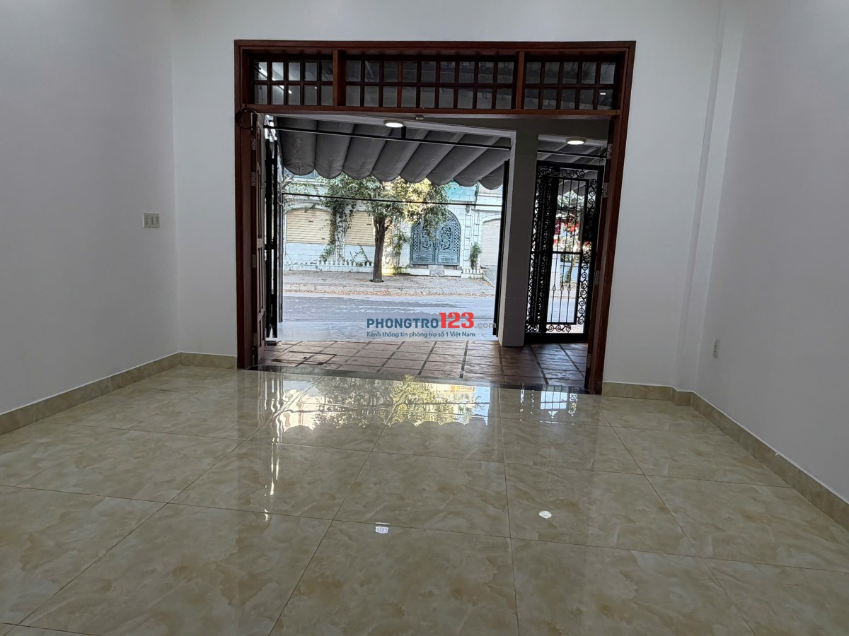 NGUYÊN TẦNG TRỆT 75M2 gồm 2 phòng 2 WC