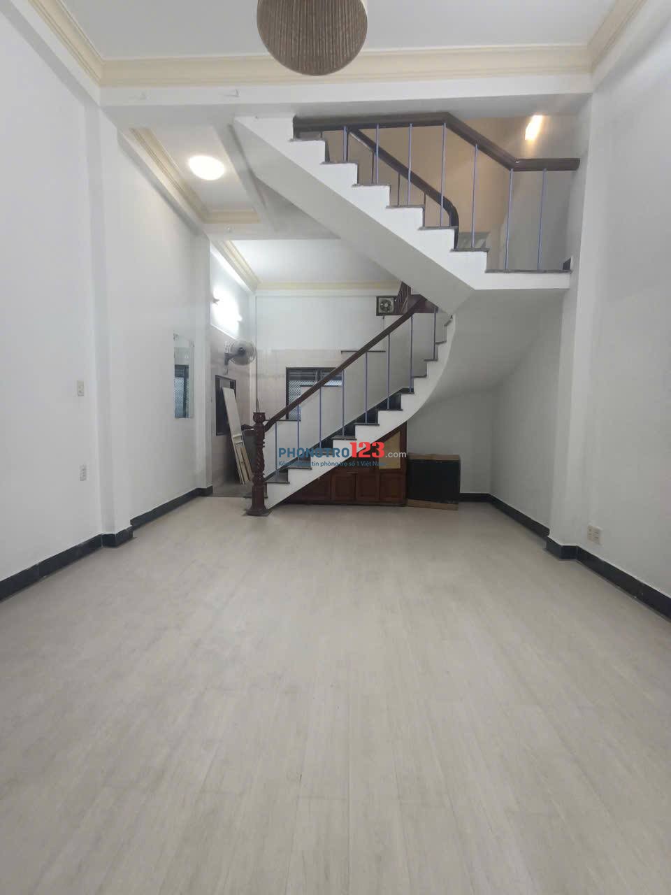 CHO THUÊ NHÀ 3TANG K/TRẦN QUỐC TOẢN, GẦN TRẦN PHÚ, HẢI CHÂU_12TR