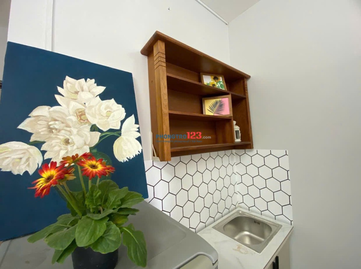 Cho thuê phòng Quận 3 - đường LÝ CHÍNH THẮNG - gần CHỢ TÂN ĐỊNH - NHÀ THỜ TÂN ĐỊNH - CV LÊ VĂN TÁM