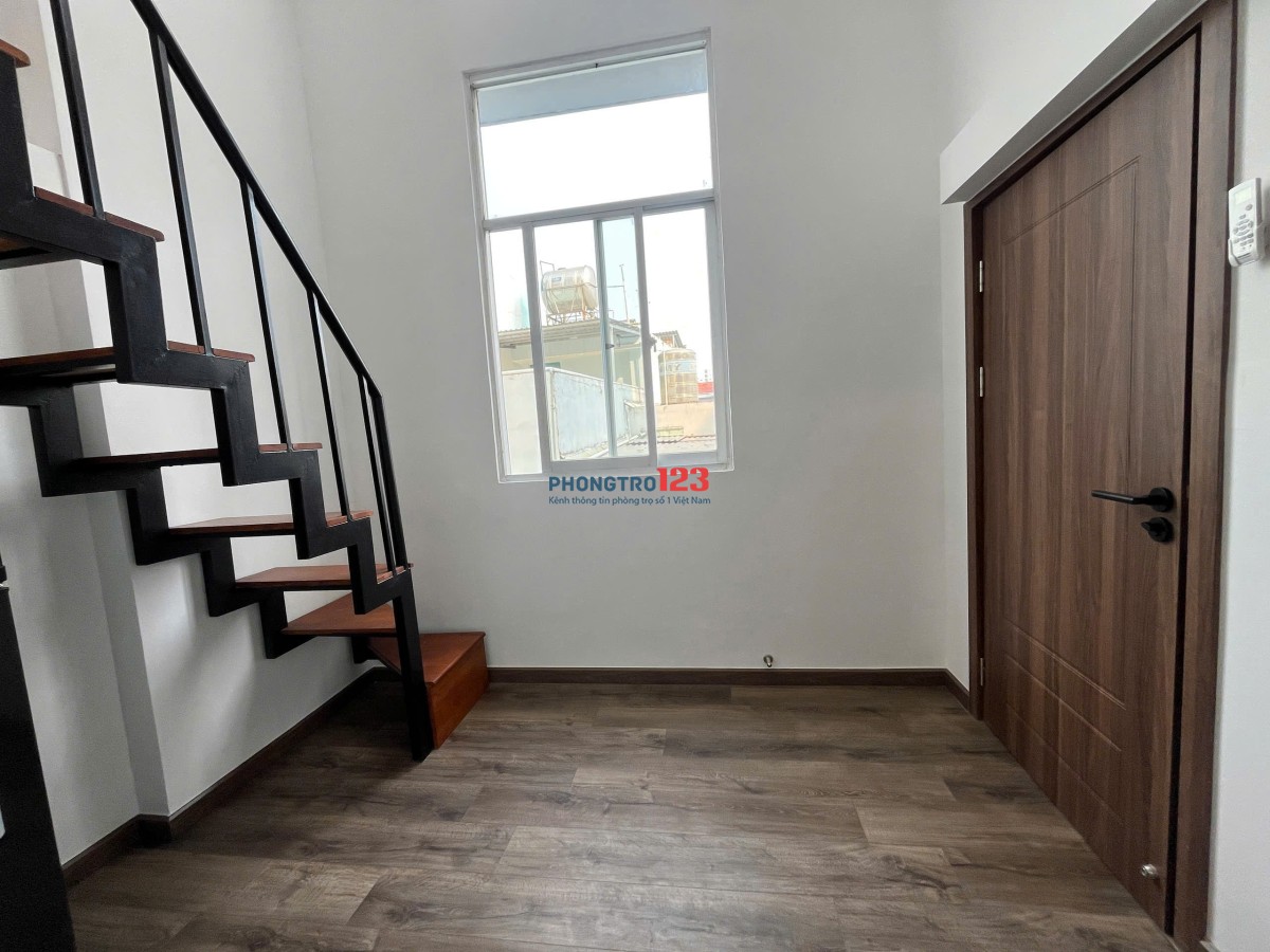 Cho thuê căn hộ gác cao thoáng mát gần KDC Nam Long, cầu Phú Mỹ, Phú Mỹ Hưng, nhà thi đấu đa năng Q7