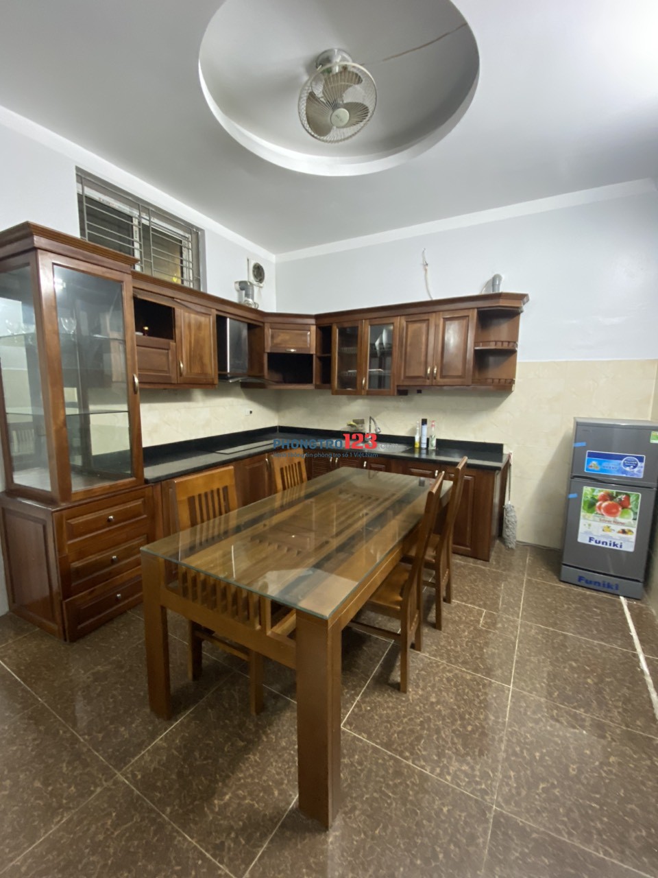 Cho thuê Căn hộ Apartment Tầng 1 tại Số 98 ngõ 116 Phan Kế Bính, Cống Vị, Ba Đình. Chỉ 5tr