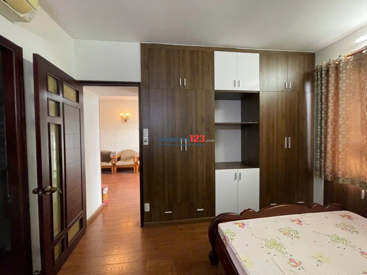 Chung cư Thế Kỉ 21, Ung Văn Khiêm căn 3p ngủ giá 14,5tr/th