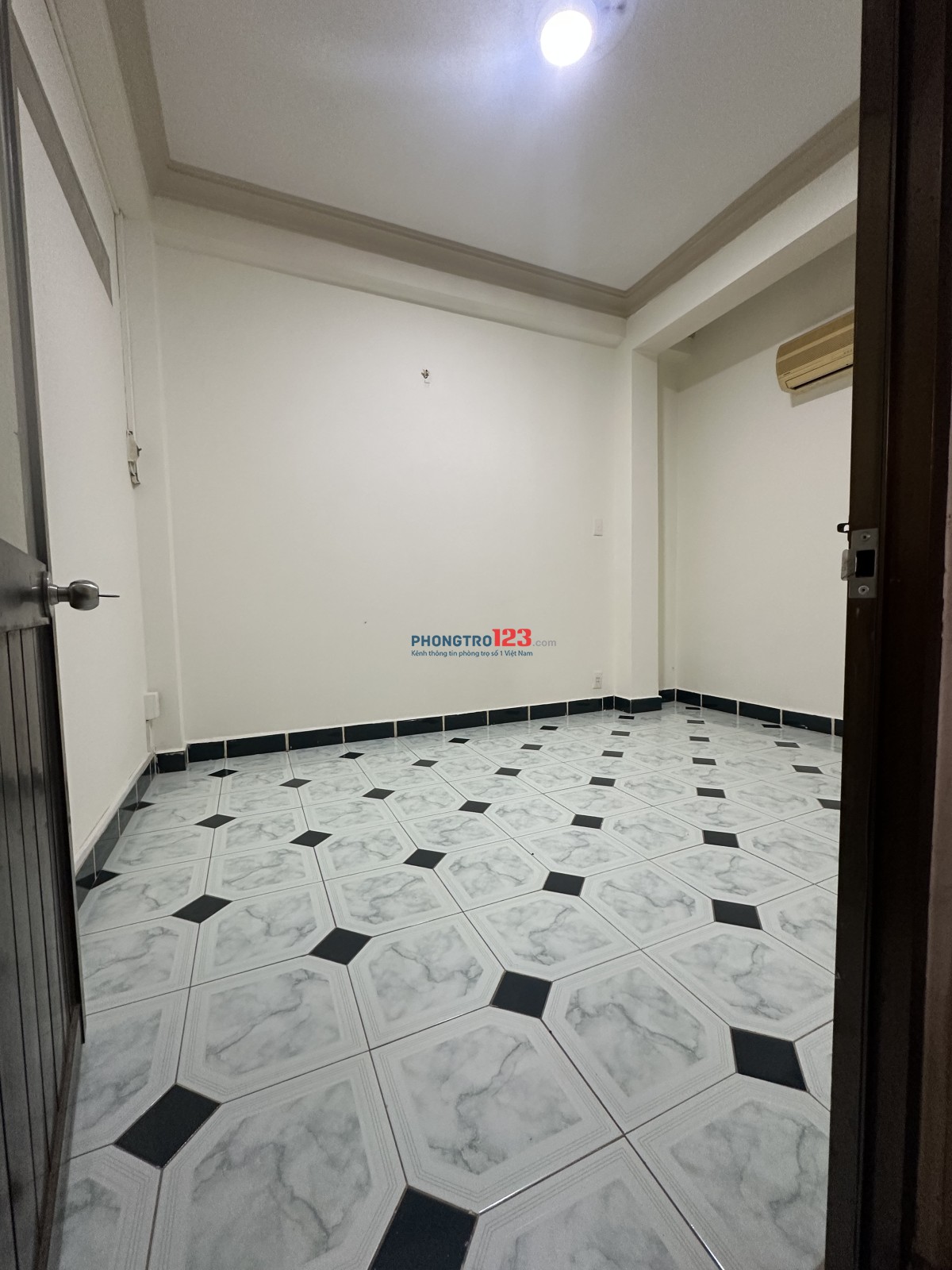 phòng nhỏ cho nữ thuê giá rẻ trung tâm phú nhuận