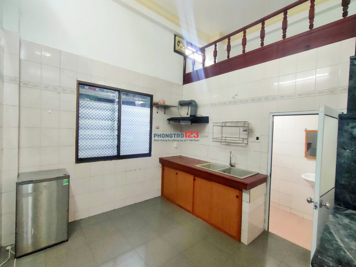 CHO THUÊ 3TẦNG K/TRẦN QUỐC TOẢN, GẦN BẠCH ĐẰNG, TRẦN PHÚ, HẢI CHÂU_11TR