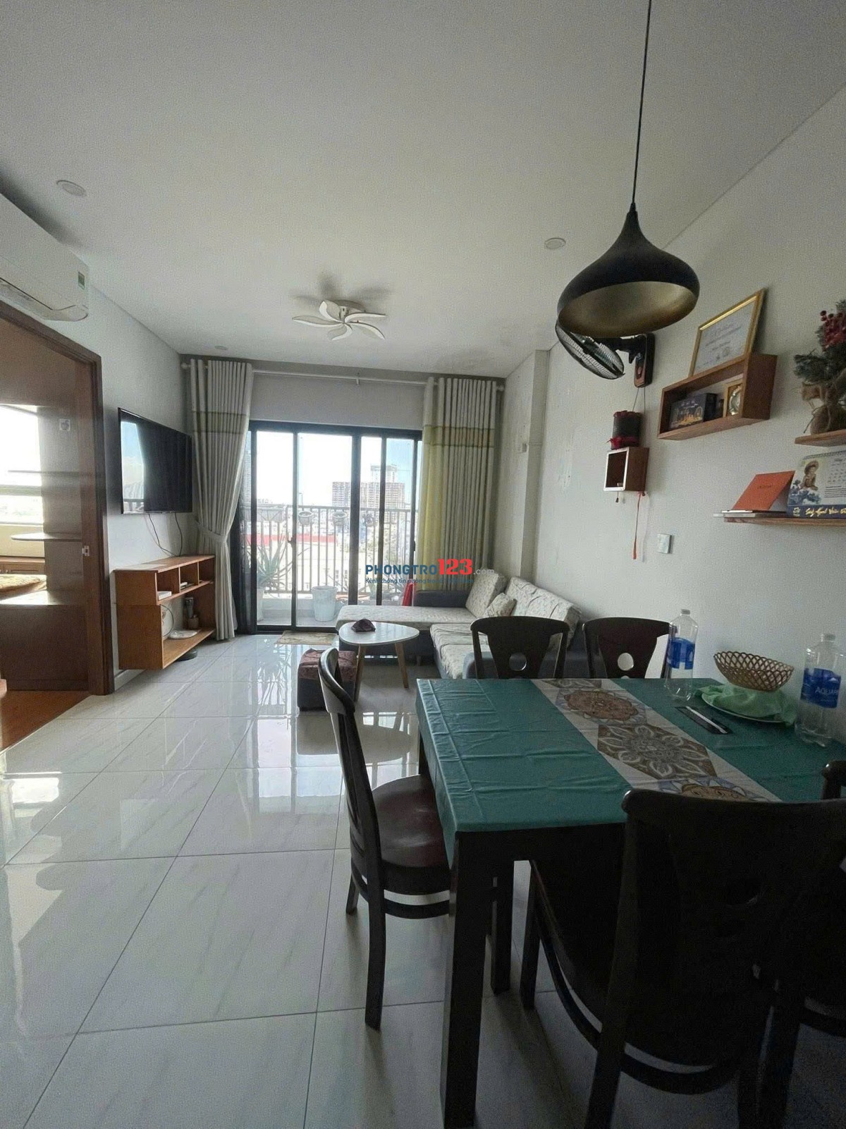 C/c Coop Mart Trường Sa, Căn góc, 100m2, 3PN, 2WC, Nội thất, 15tr/th.