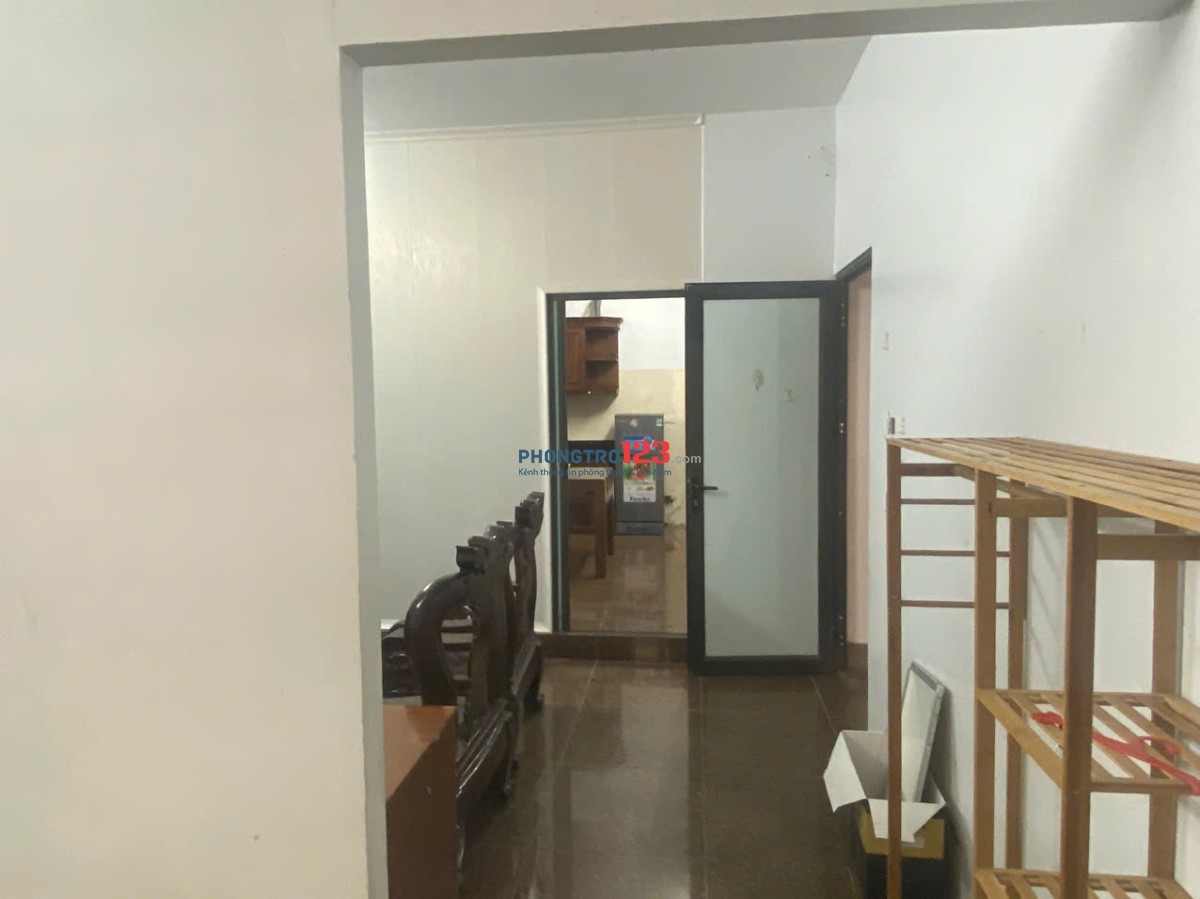 Cho thuê Căn Apartment 1N1K tại Số 98 ngõ 116 Phan Kế Bính, Cống Vị, Ba Đình. Chỉ 5tr