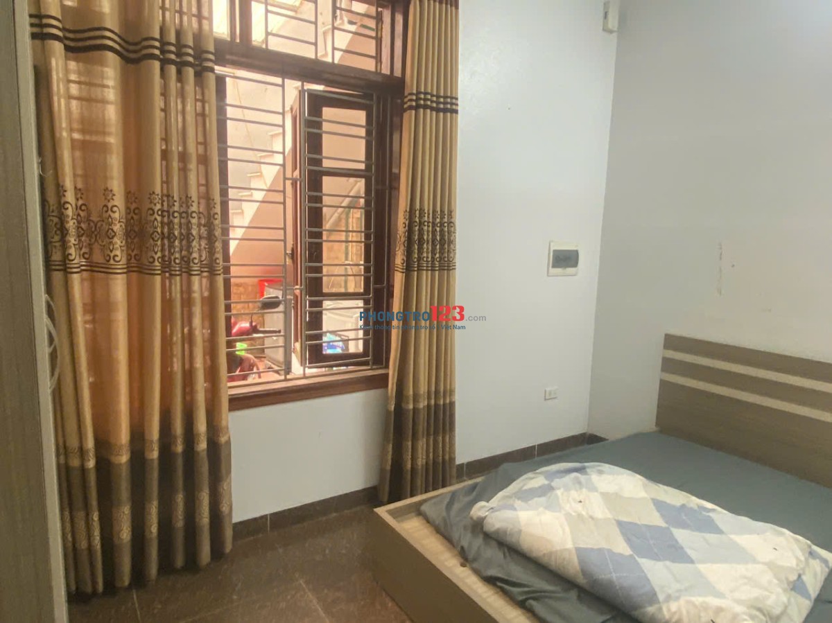 Cho thuê Căn Apartment 1N1K tại Số 98 ngõ 116 Phan Kế Bính, Cống Vị, Ba Đình. Chỉ 5tr