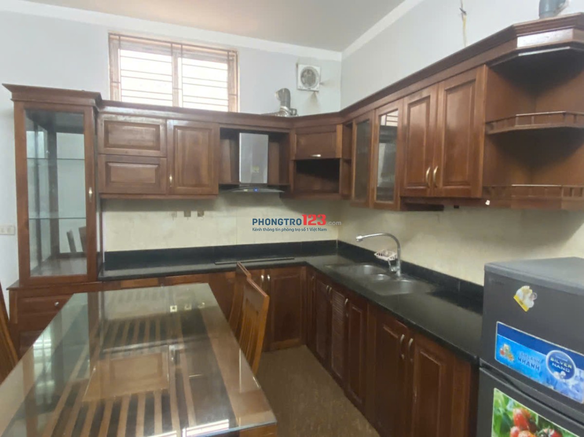 Cho thuê Căn Apartment 1N1K tại Số 98 ngõ 116 Phan Kế Bính, Cống Vị, Ba Đình. Chỉ 5tr