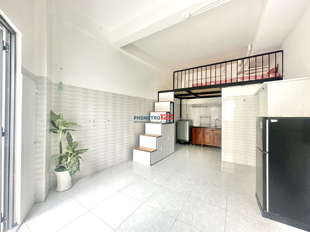 PHÒNG BAN CÔNG 30m2 FULL TIỆN NGHI MÁY GIẶT RIÊNG LÝ THƯỜNG KIỆT GẦN ĐH BÁCH KHOA