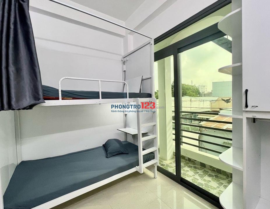 KTX NAM cao cấp mới XÂY đồ dùng đều mới có phòng 4 ngay ĐH SPKT, Hutech, Khu CNC, Giờ tự do