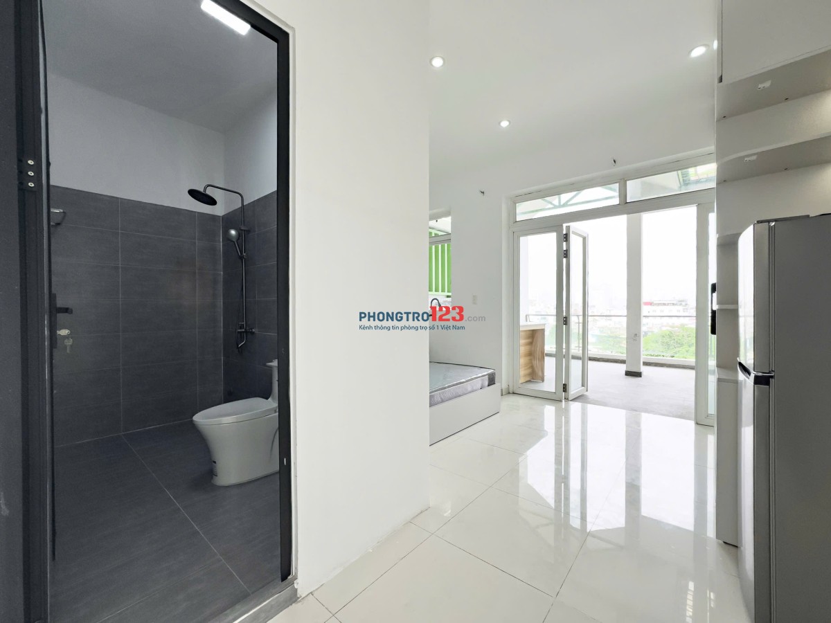 CHO THUÊ NGẮN - DÀI HẠN CĂN HỘ BAN CÔNG CỬA SỔ Ở HIM LAM Q7 SÁT LOTTE - RMIT - Q1 - Q4 - TDTU