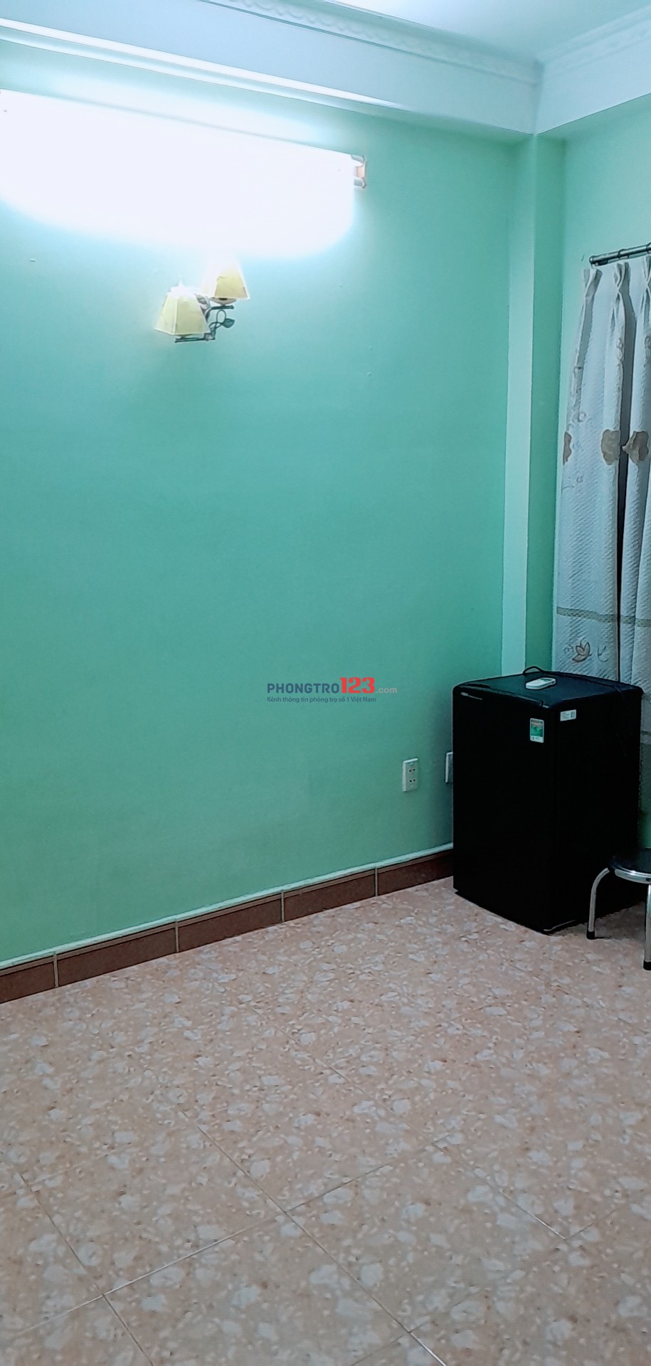 Cho thuê phòng mới đủ tiện nghi gần Coop.mart phan xích long , k/mãi tháng đầu tiên .