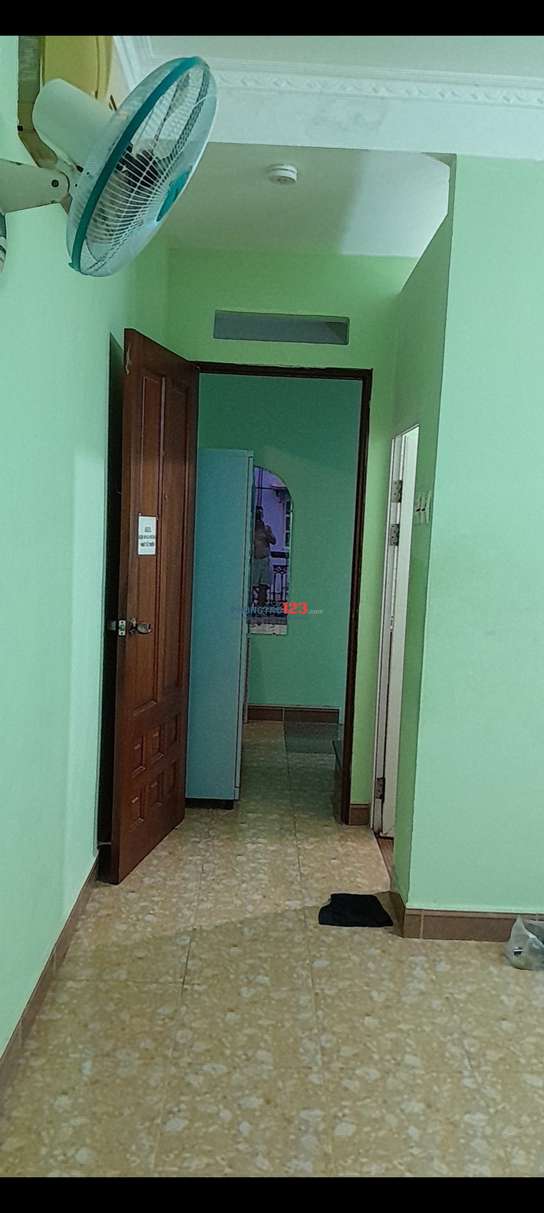 Cho thuê phòng mới đủ tiện nghi gần Coop.mart phan xích long , k/mãi tháng đầu tiên .