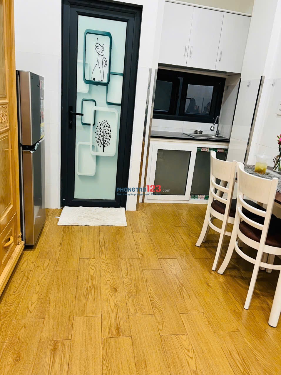 Cho thuê căn hộ Studio Cửa sổ thoáng Q4 gần ĐH Luật, ĐH Nguyễn Tất Thành, cầu Tân Thuận