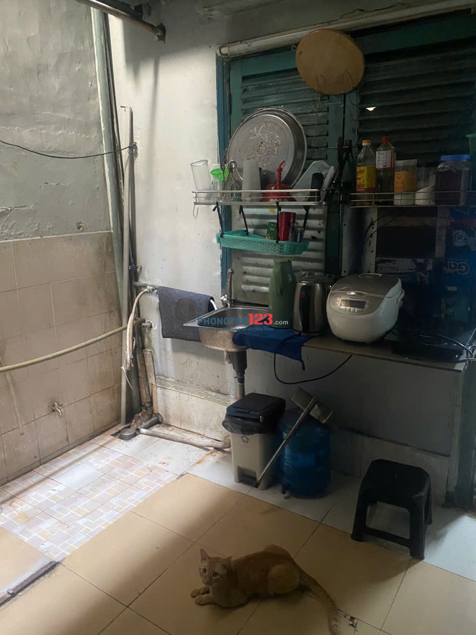 Phòng trọ tại mặt tiền đường Khánh Hội,Quận 4, gần Đại học Luật 1,4KM