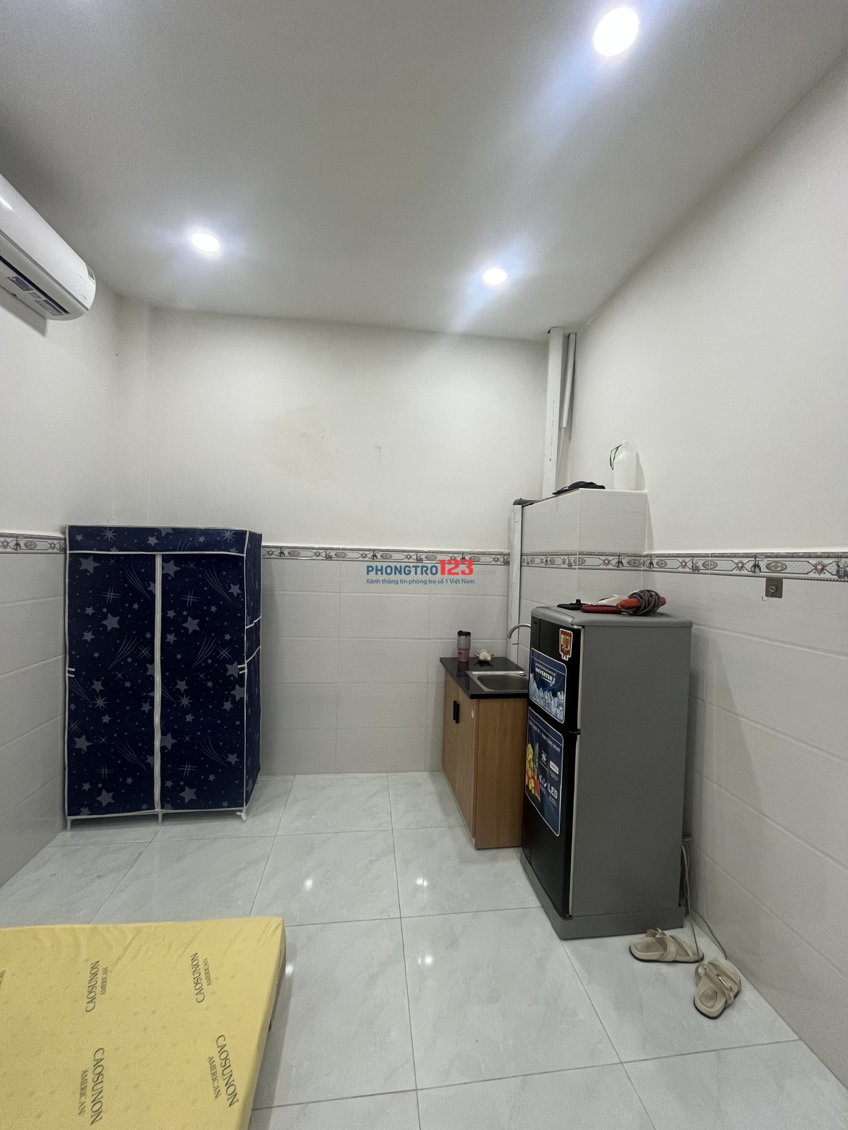 Cho thuê phòng 18m2 - đầy đủ nội thất - P trệt giá 4.5tr - P13 - Q Tân Bình