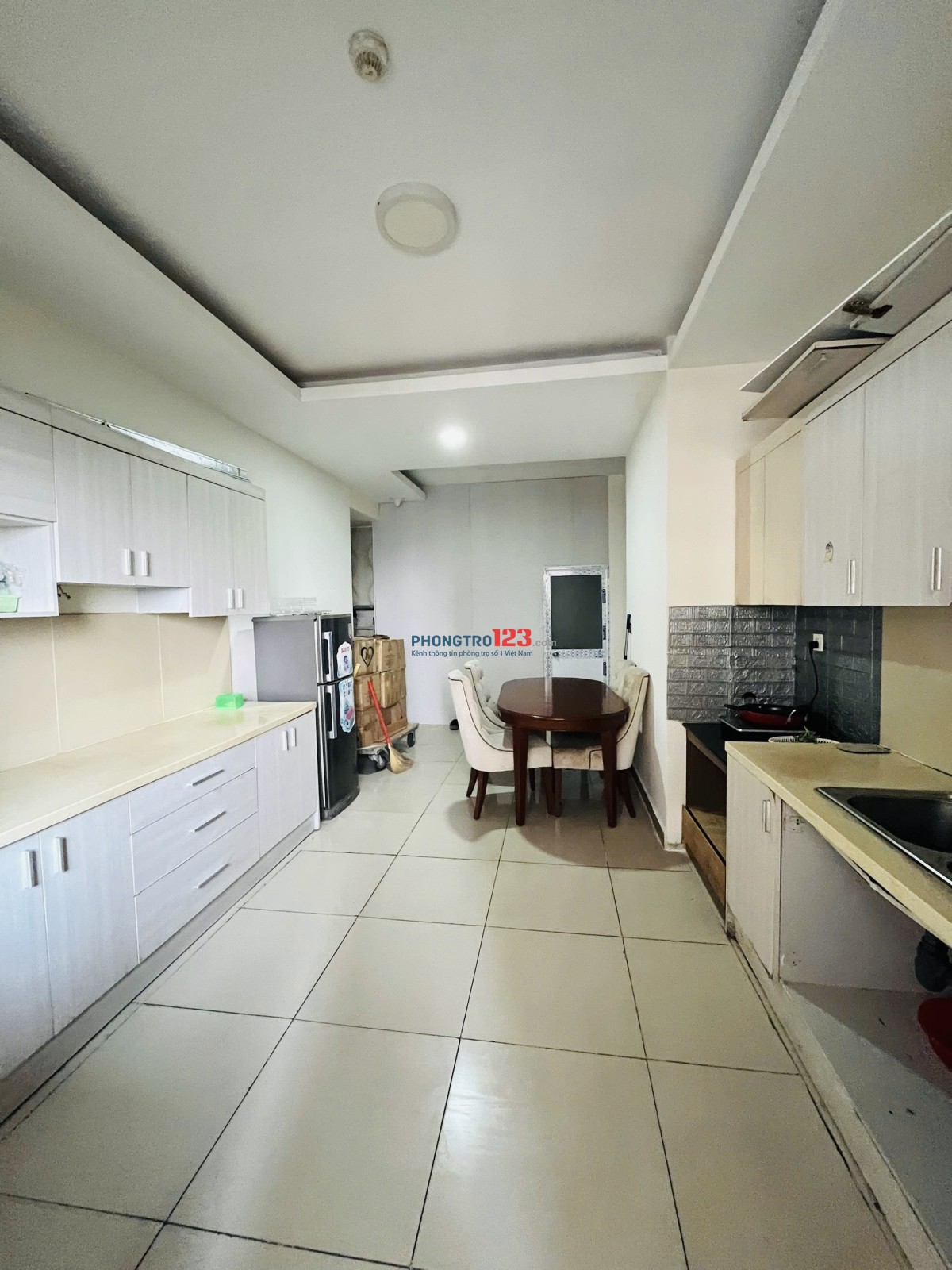 P 2.5 tr còn 2,1tr full nội thất, gần Phú Mỹ Hưng, an ninh 24/7, tiện nghi, chỉ sách vali vào ở