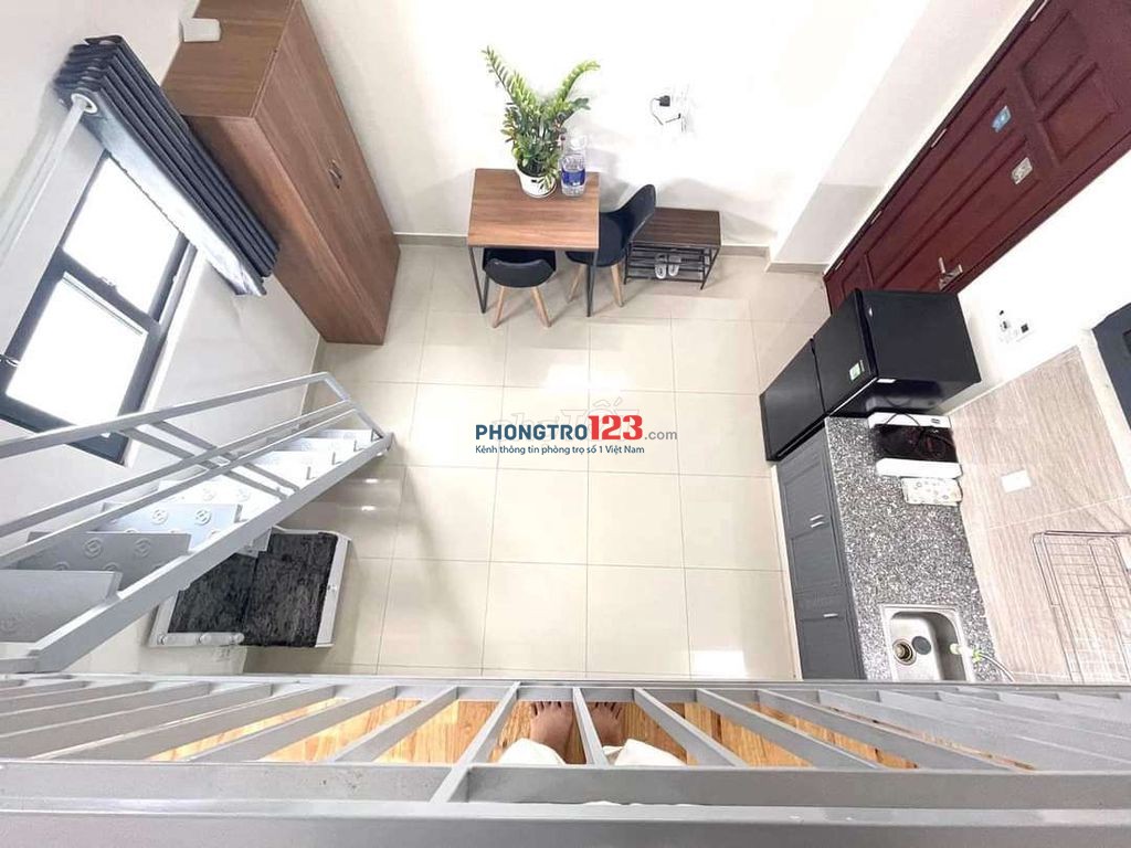 PHÒNG CÓ GÁC CỬA SỔ LỚN NGAY SVD PHÚ THỌ - LỮ GIA