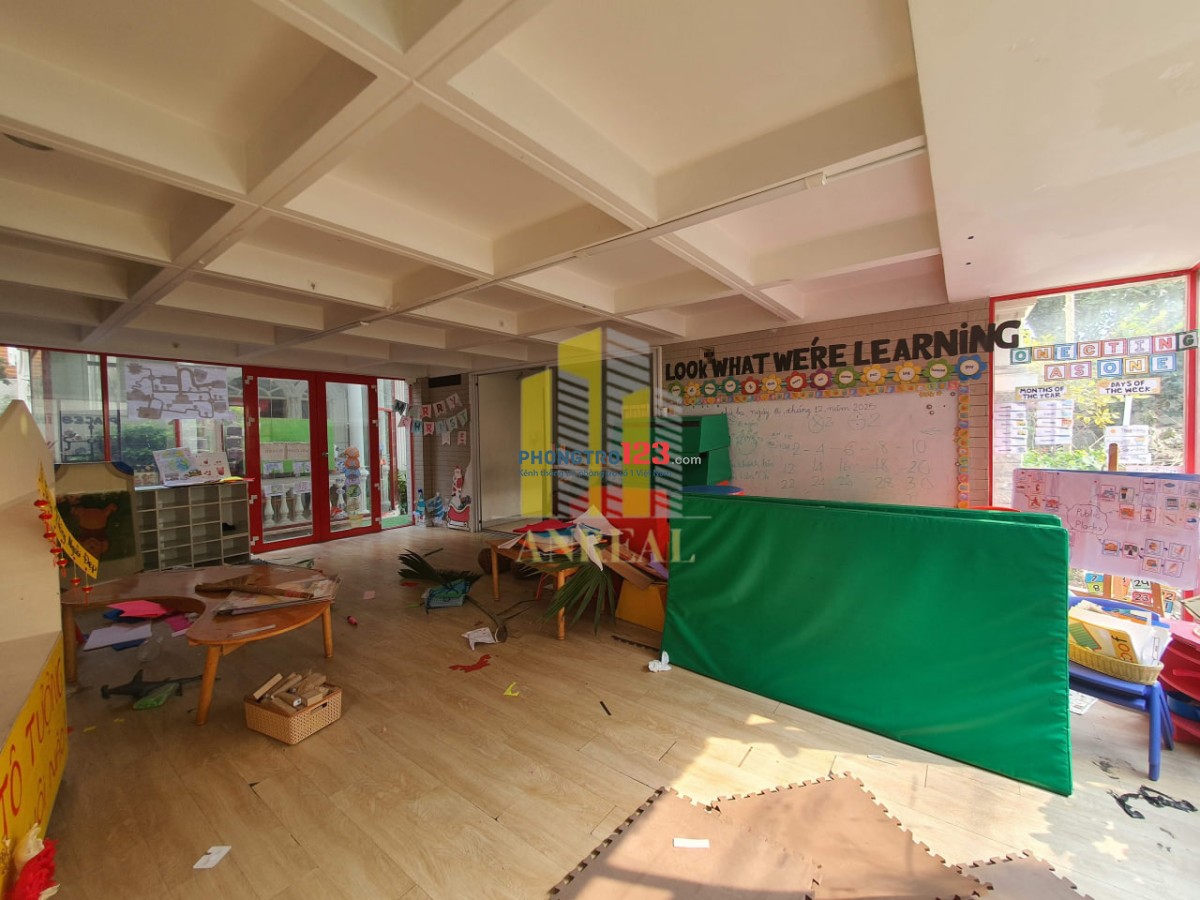 CHO THUÊ BIỆT THỰ GẦN VÕ TRƯỜNG TOẢN - CĂN GÓC HƠN 400M2 8 PHÒNG GIÁ 5000 USD