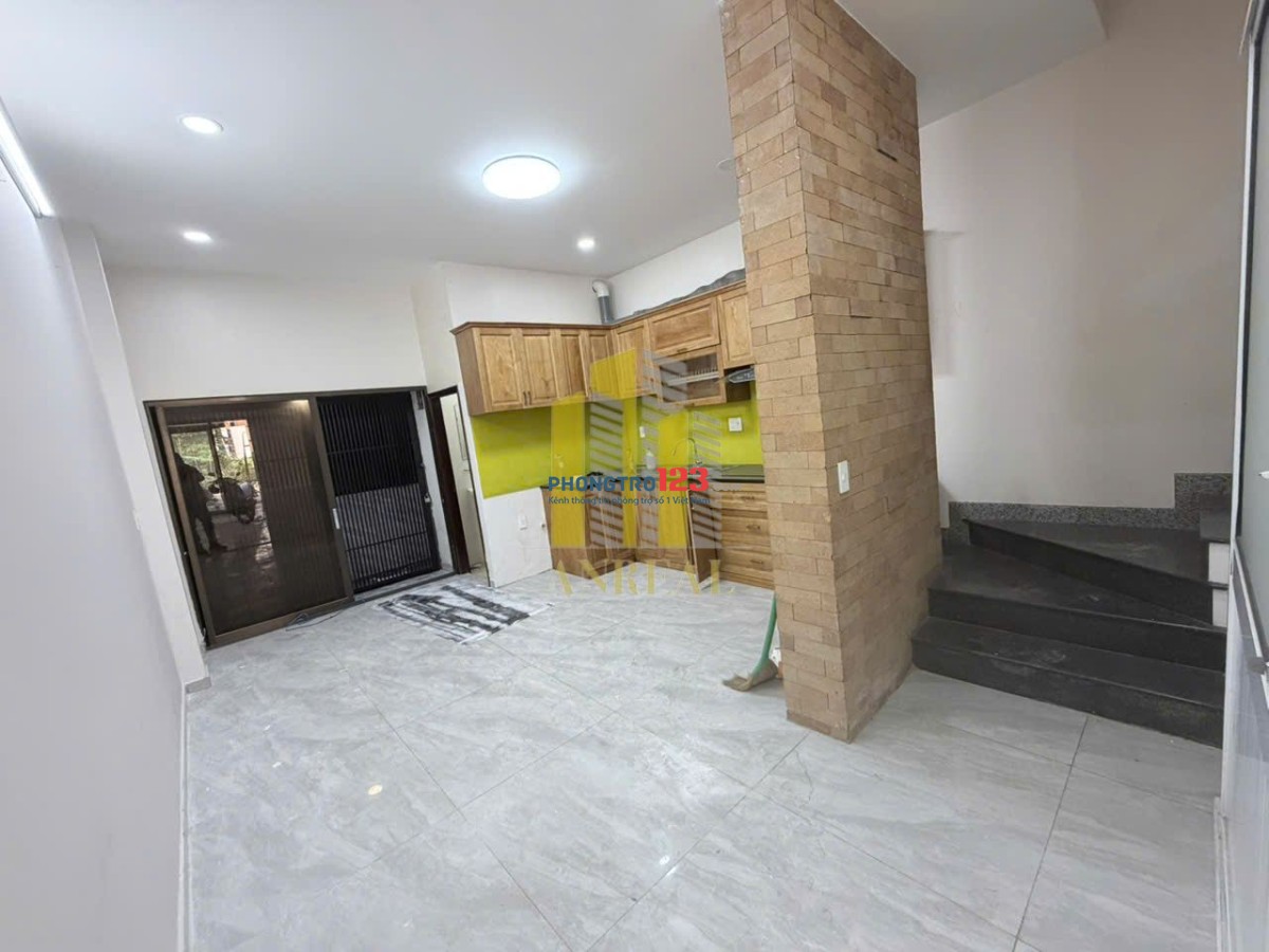 NHÀ ĐƯỜNG TRẦN NÃO 3 LẦU MỚI SƠN SỬA GIÁ 26 TRIỆU