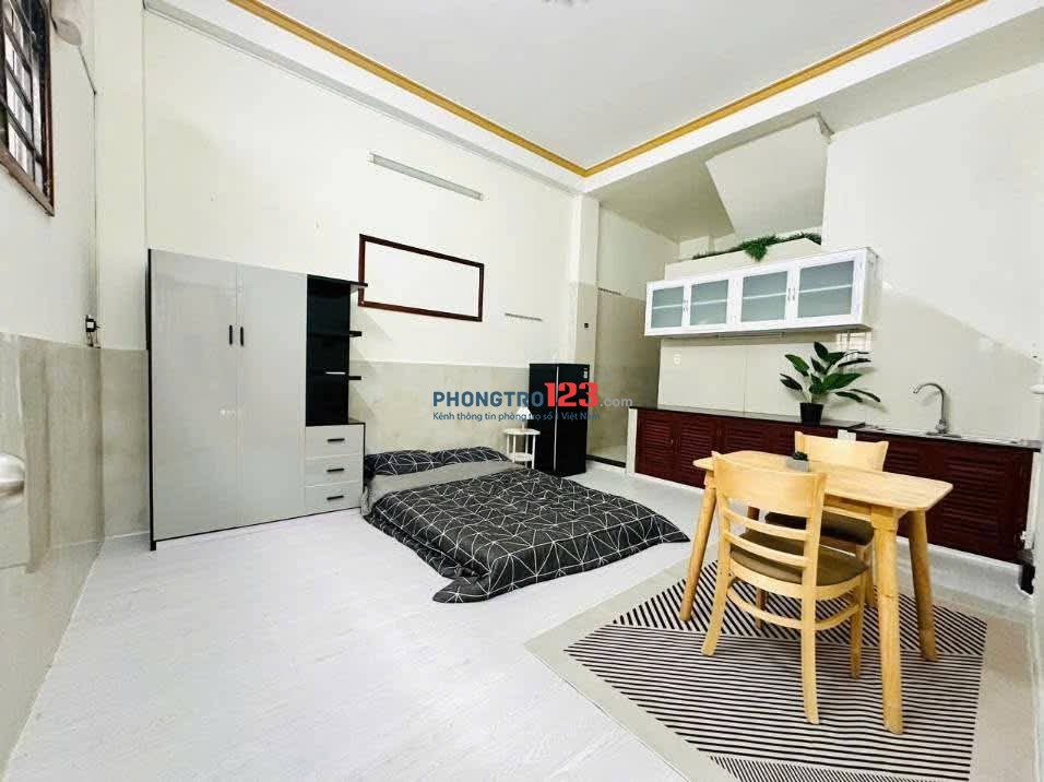 Phòng Mới 100%  Full Nội Thất ,Có Cửa Sổ/Ban Công. Gò Vấp. Vào Ở Ngay