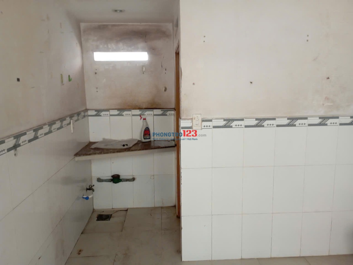 Pass trọ giá 2tr3 Đường Nguyễn Thái Sơn , gần IUH.