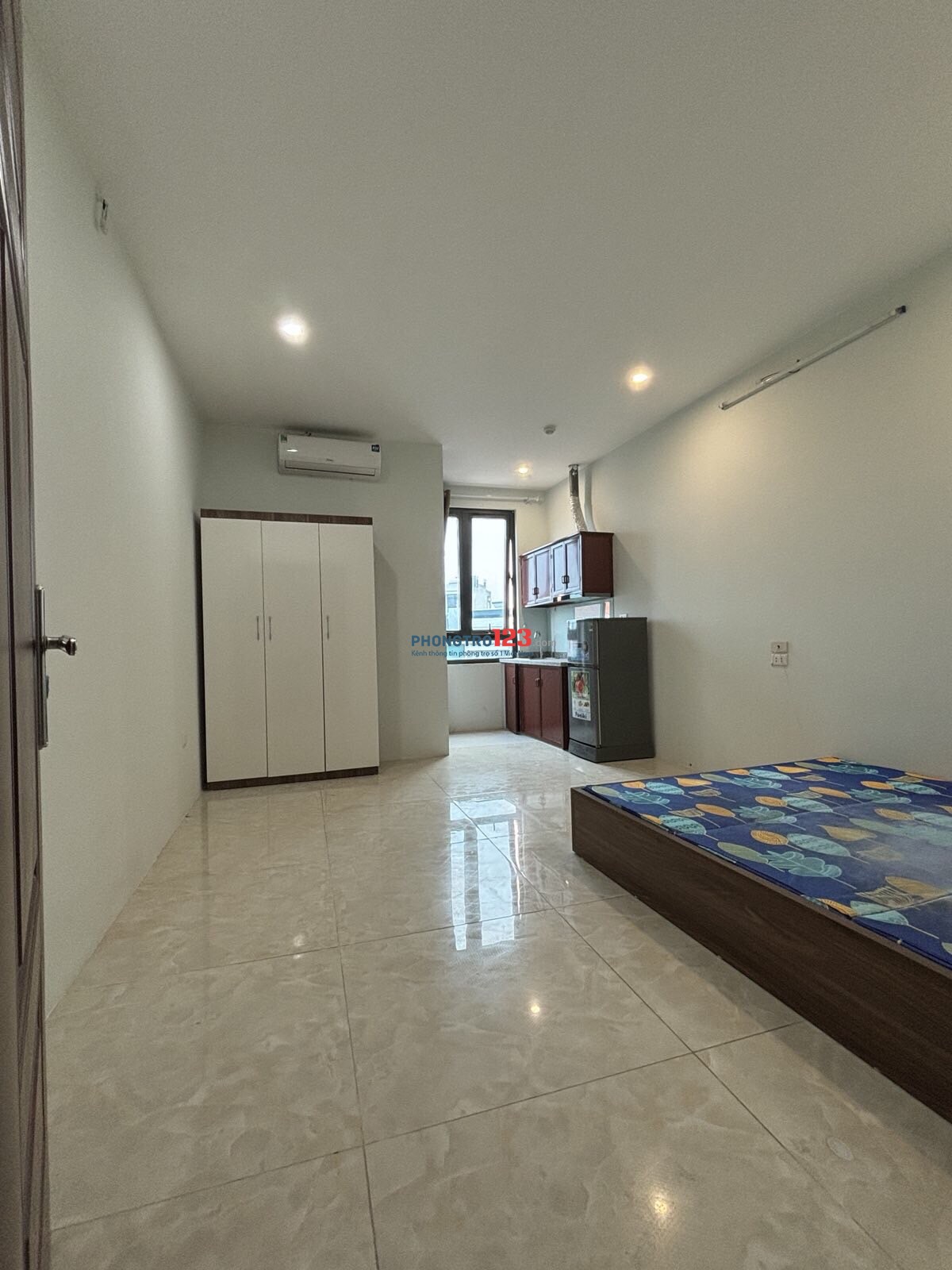 Cho thuê phòng ở khép kín mặt phố Bà Triệu, Hà Đông