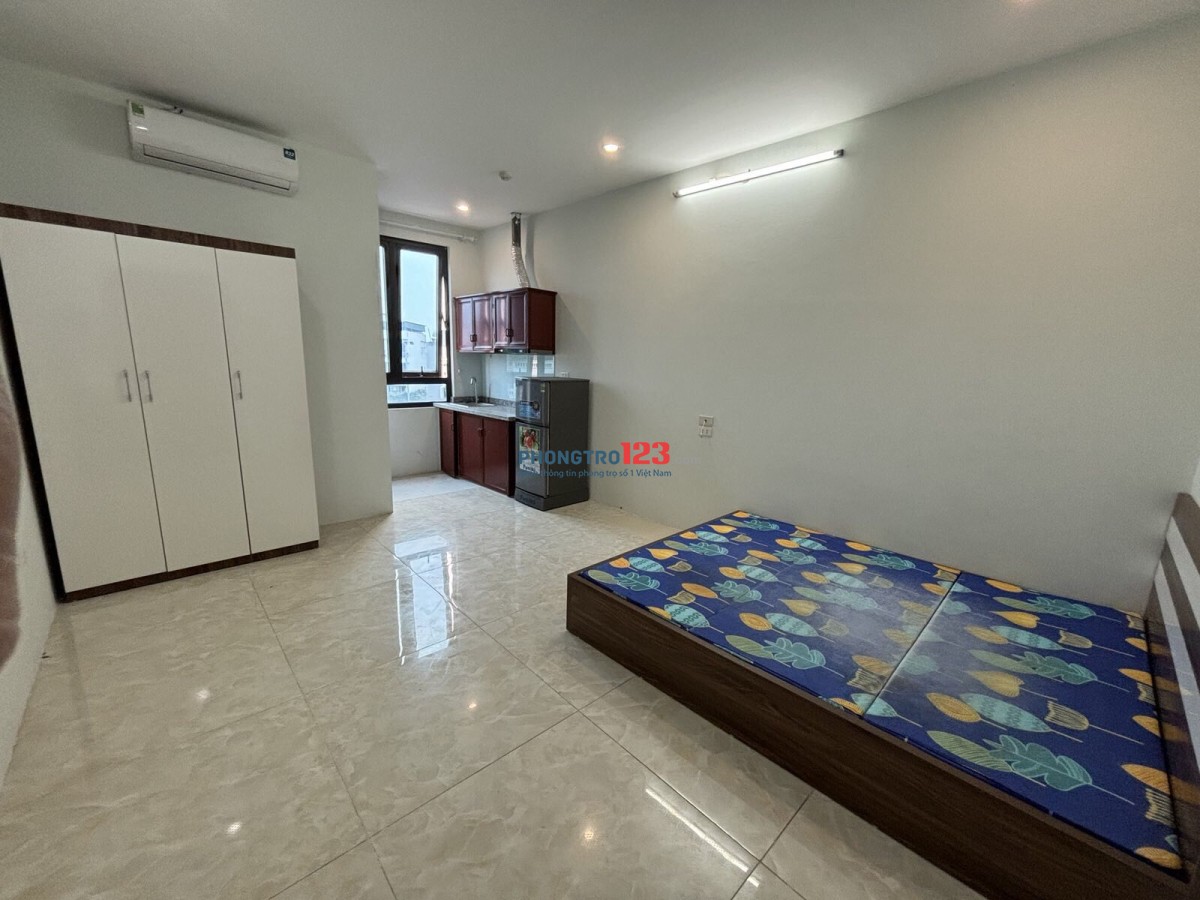 Cho thuê phòng ở khép kín mặt phố Bà Triệu, Hà Đông