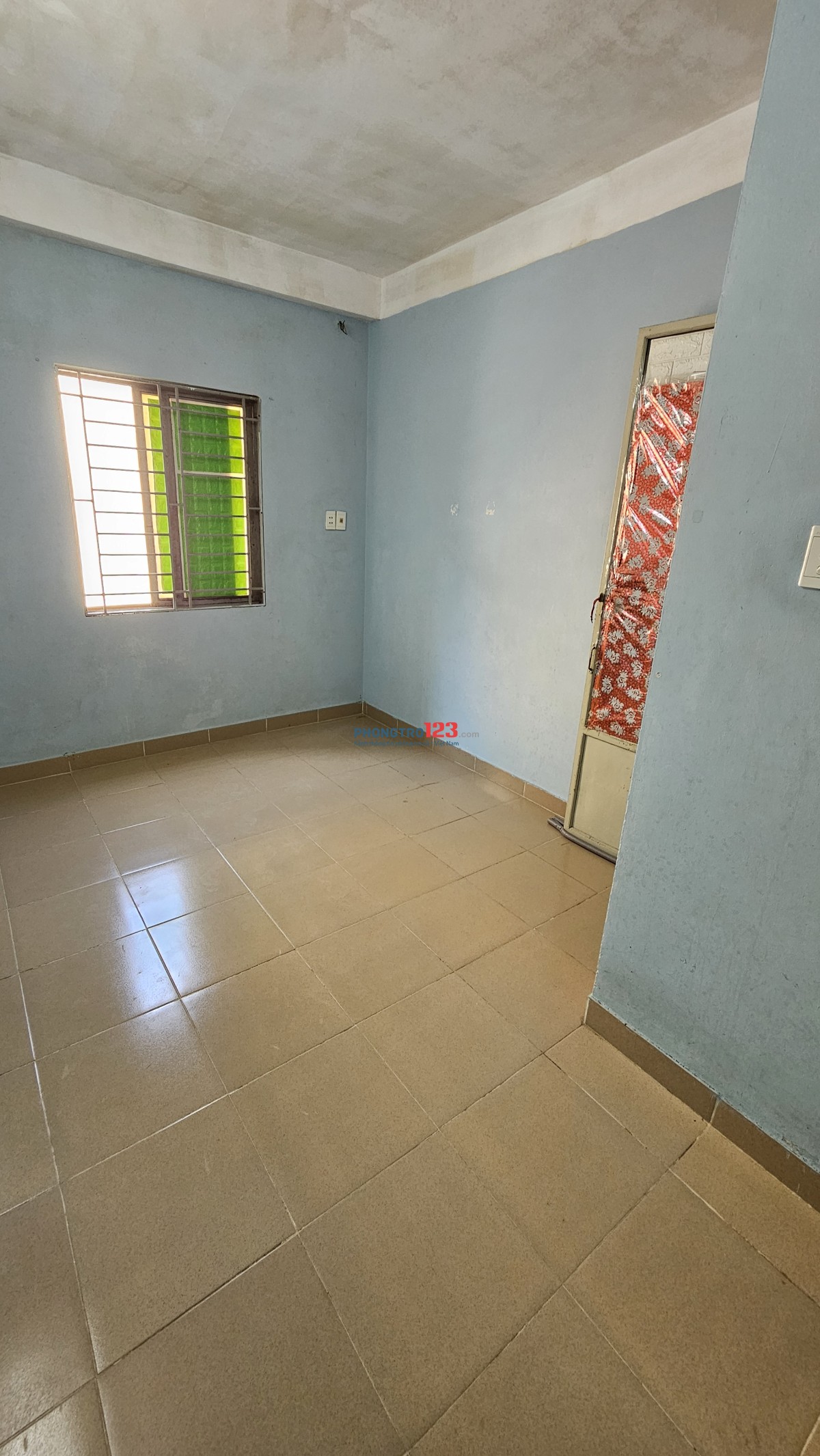 Phòng Trọ Đường Thành Thái Quận 10, Toilet Riêng, An Ninh, Yên Tĩnh - Gần Chợ, Trường Học, Siêu Thị