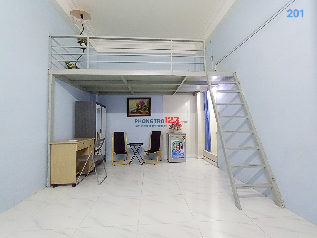 Cho Thuê Phòng Trọ Tô Hiến Thành Quận 10 - Gần Sư Vạn Hạnh, Đối Diện Big C - Tặng Lì Xì 500K