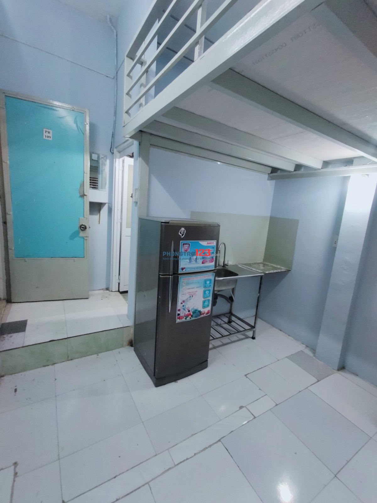 Cho Thuê Phòng Trọ Gần Bách Khoa, 281 Lý Thường Kiệt - Cửa Face ID, Giờ Tự Do - Tặng 300K