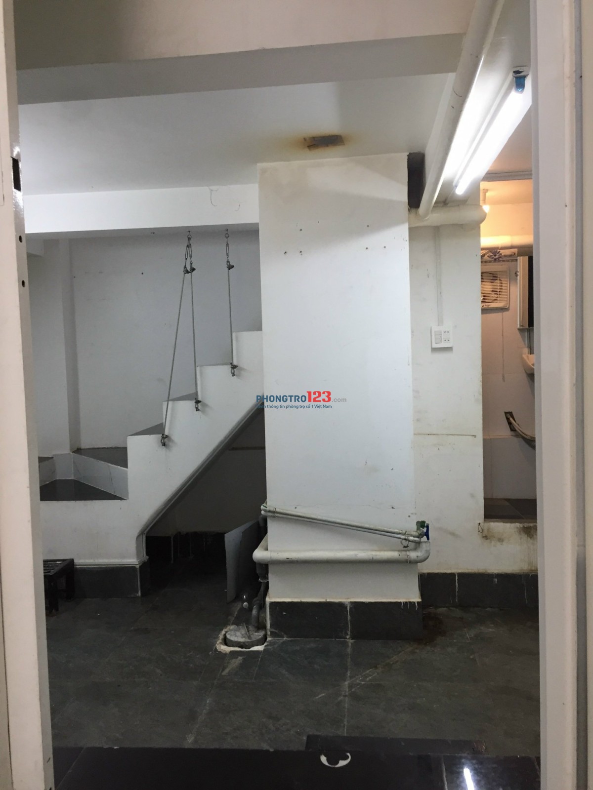 Phòng trọ sạch , mới , an ninh tốt . Cho thuê dài hạn