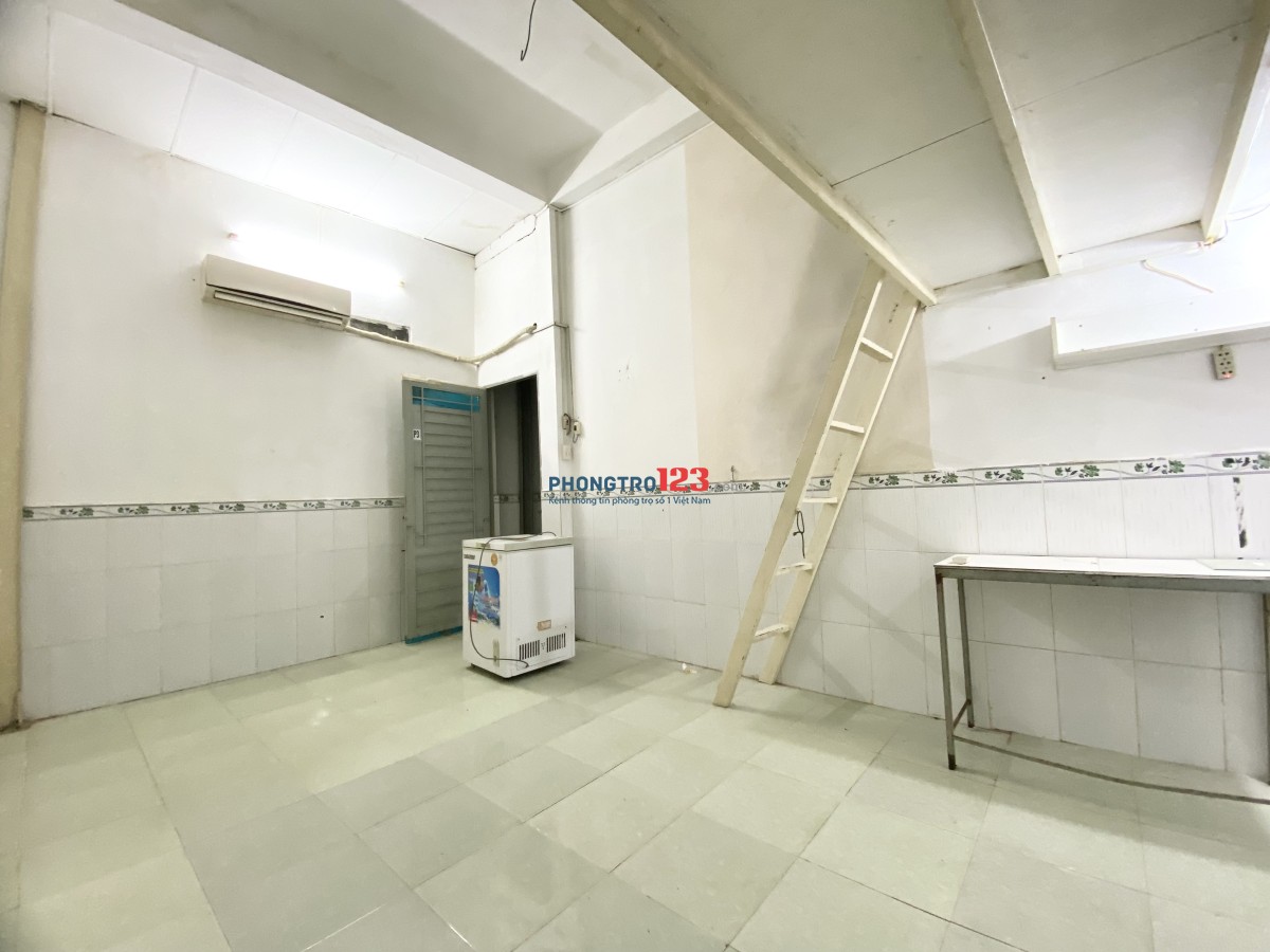 Cho thuê phòng trọ giá rẻ, rộng rãi ở được ở được 3-4 người hoặc ở gia đình.