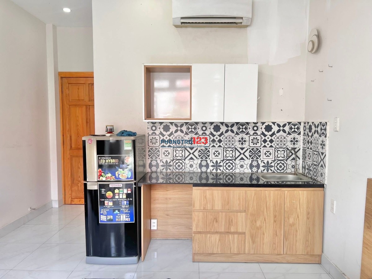 Cho thuê phòng trọ full nội thất có ban công thoáng