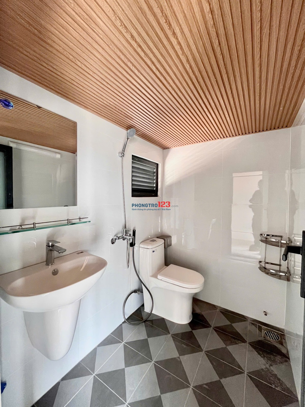 Phòng Gác , Duplex Ban Công Mới Xây. Gần Chợ Cây Xoài, Cầu Giồng , Nút Giao An Phú Từ 5tr5 Tháng