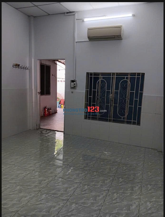 Chính chủ có 2 phòng trọ đang trống, địa chỉ cạnh chung cư Bộ Công An