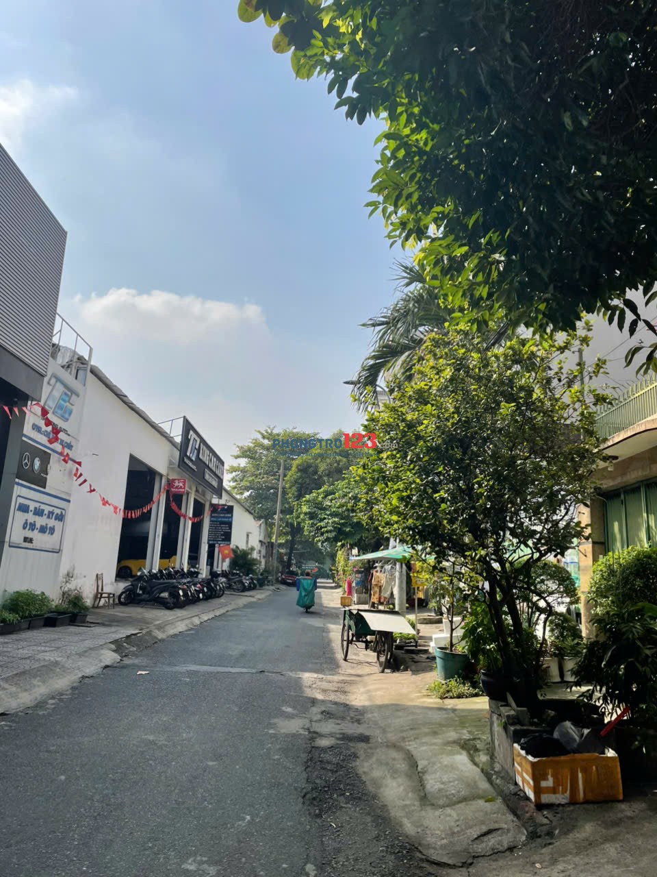 Phòng gác rộng & an ninh,có cửa sổ, qua Vincom Phan Văn Trị 2p đi xe