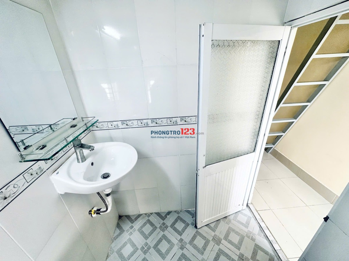 PHÒNG RỘNG GÁC CAO, cửa số cực thoáng – GẦN SPKT CS2, Lê Văn Việt | Ở 3 NGƯỜI THOẢI MÁI