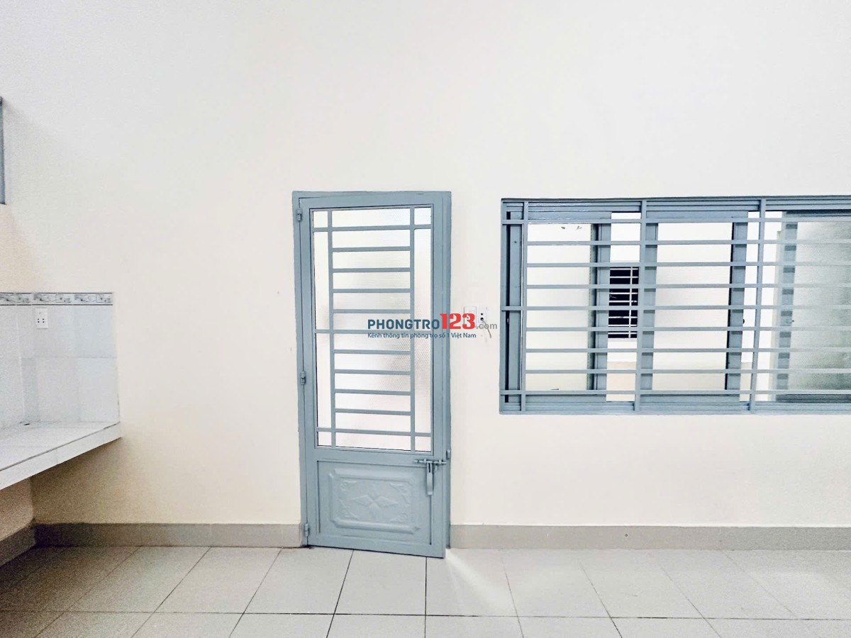 PHÒNG RỘNG GÁC CAO, cửa số cực thoáng – GẦN SPKT CS2, Lê Văn Việt | Ở 3 NGƯỜI THOẢI MÁI