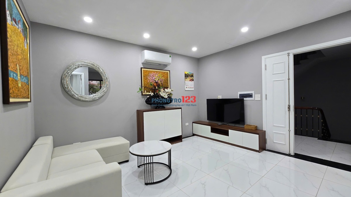 CHÍNH CHỦ CHO THUÊ CĂN HỘ MỚI TINH – FULL ĐỒ