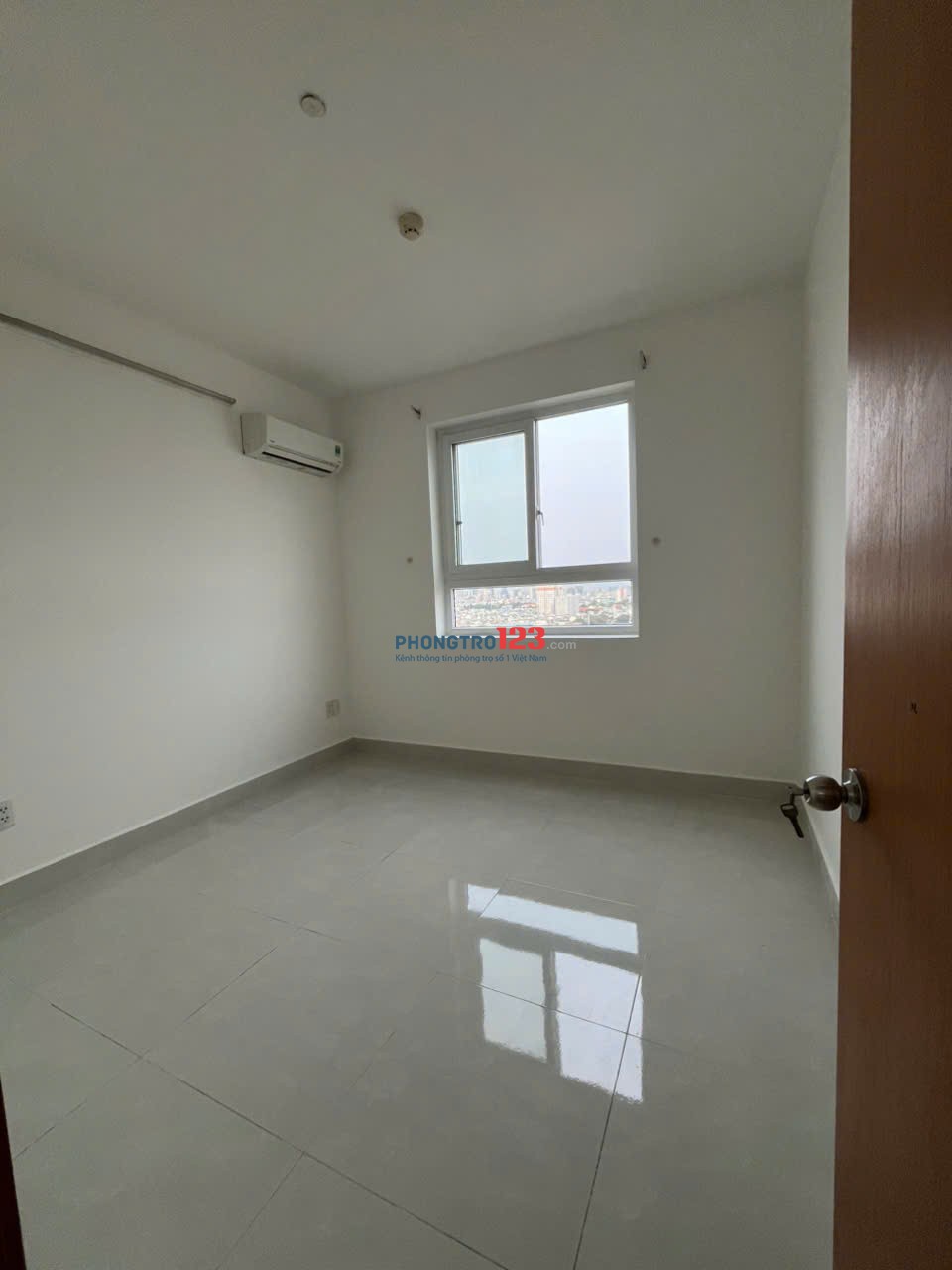 Cho thuê căn hộ Tara Residence Quận 8, Dt : 78m2, 2PN, 2WC, Giá : 9 tr/th,
